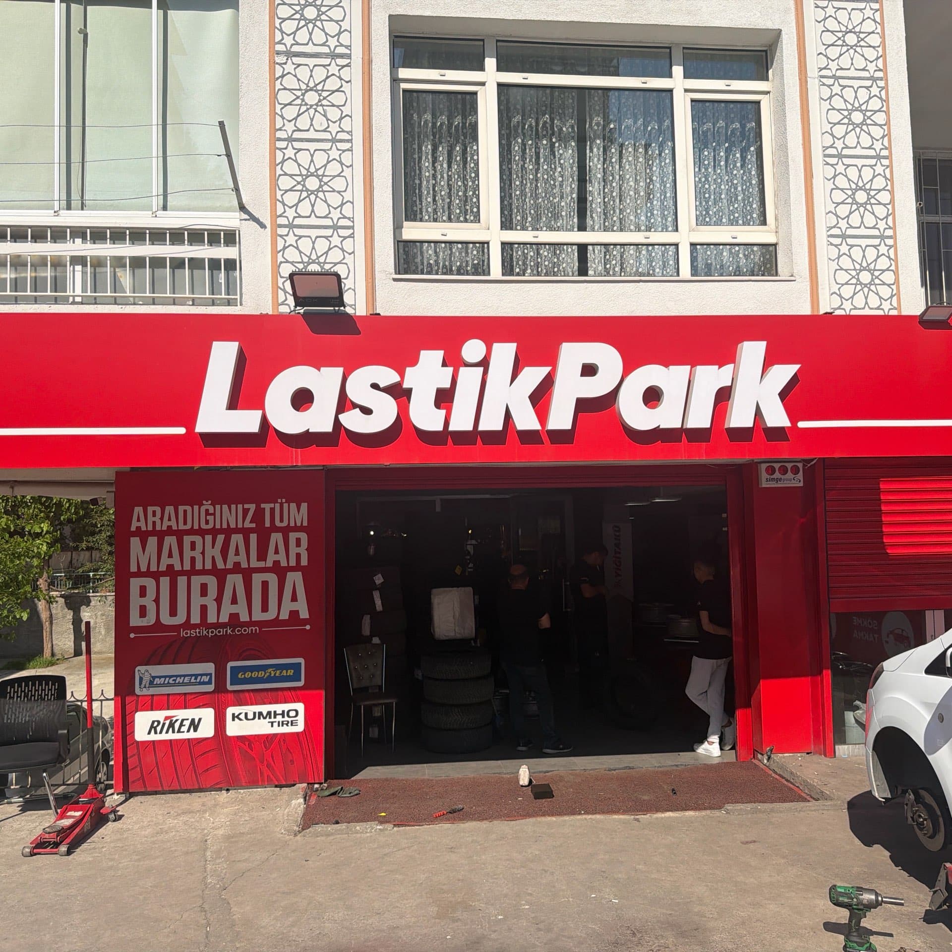 Yağdıran Otolastik